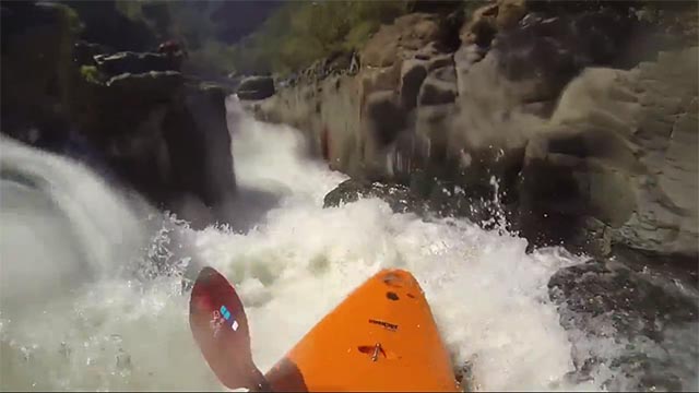 kayak red bull
