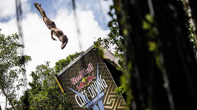red bull cliff diving 2014