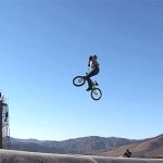 Première mondiale en BMX  : Double Backflip 360