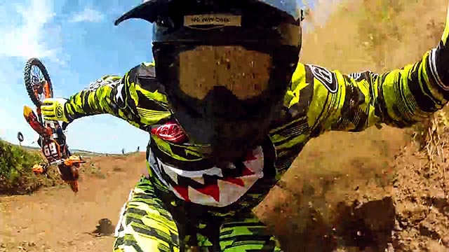 pires chutes à motocross