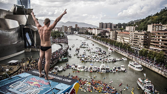 red bull cliff diving bilbao